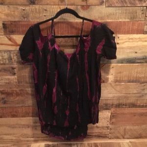 Rock and republic cold shoulder top